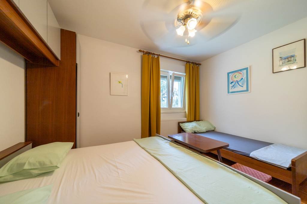 fia 70s beach apartment 10 fia 70s beach apartment 10