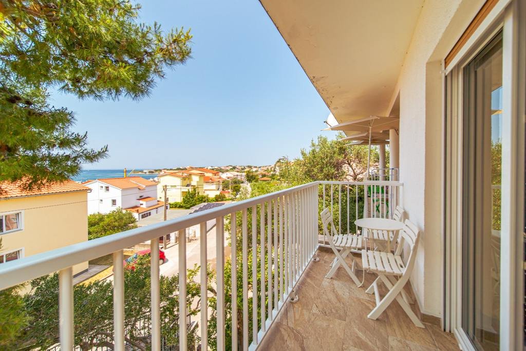 fia 70s beach apartment 2 fia 70s beach apartment 2