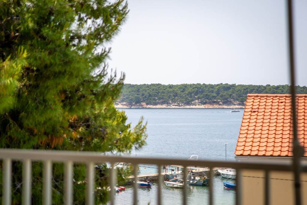 fia 70s beach apartment 4 fia 70s beach apartment 4